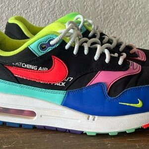 Nike Air Max 1 Parachute running shoes 8.5